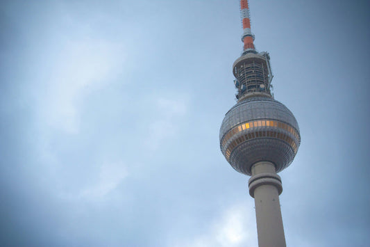 Berliner Fernsehturm Geschichte: Machtsymbol, Mythos oder Wahrzeichen?