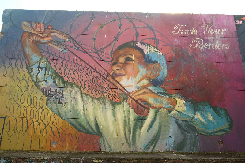 Wand voller Graffiti im ehemaligen Tacheles Kunsthaus. 