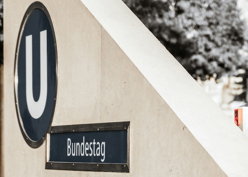 U-Bahn Station Eingang von der Station Bundestag, Berlin 
