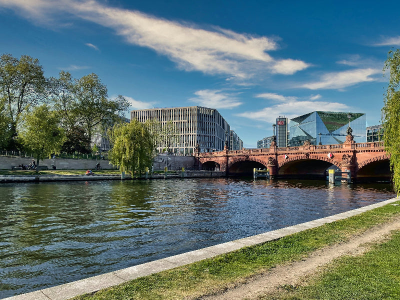 Umgebung rund um den Berliner Hauptbahnhof. 